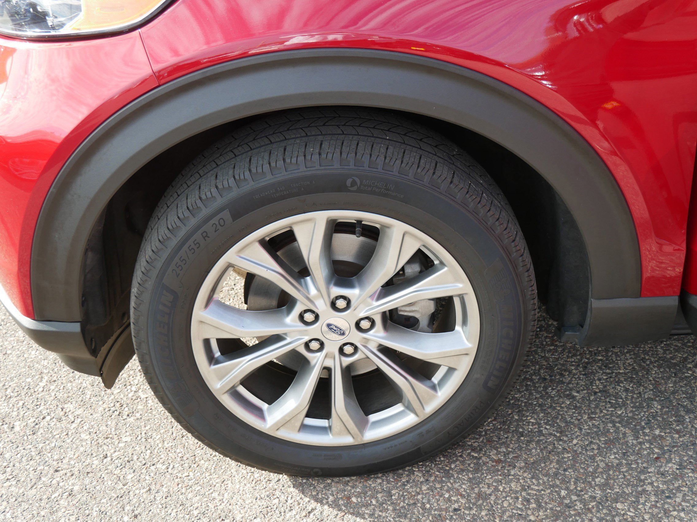 Certified 2022 Ford Explorer Limited w/ Equipment Group 301A image 15