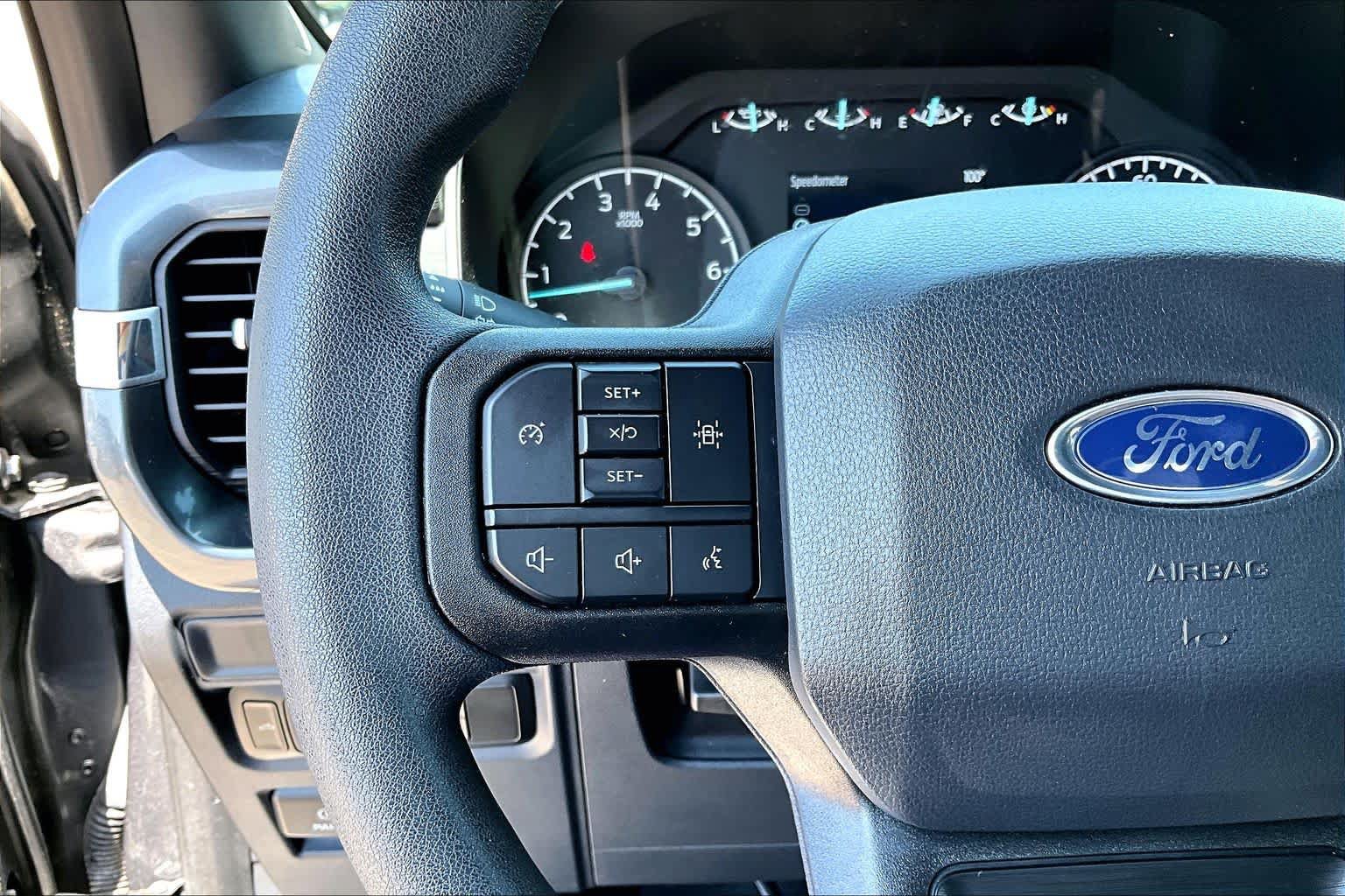 Certified 2022 Ford F150 XL w/ STX Appearance Package AWD/4WD image 27