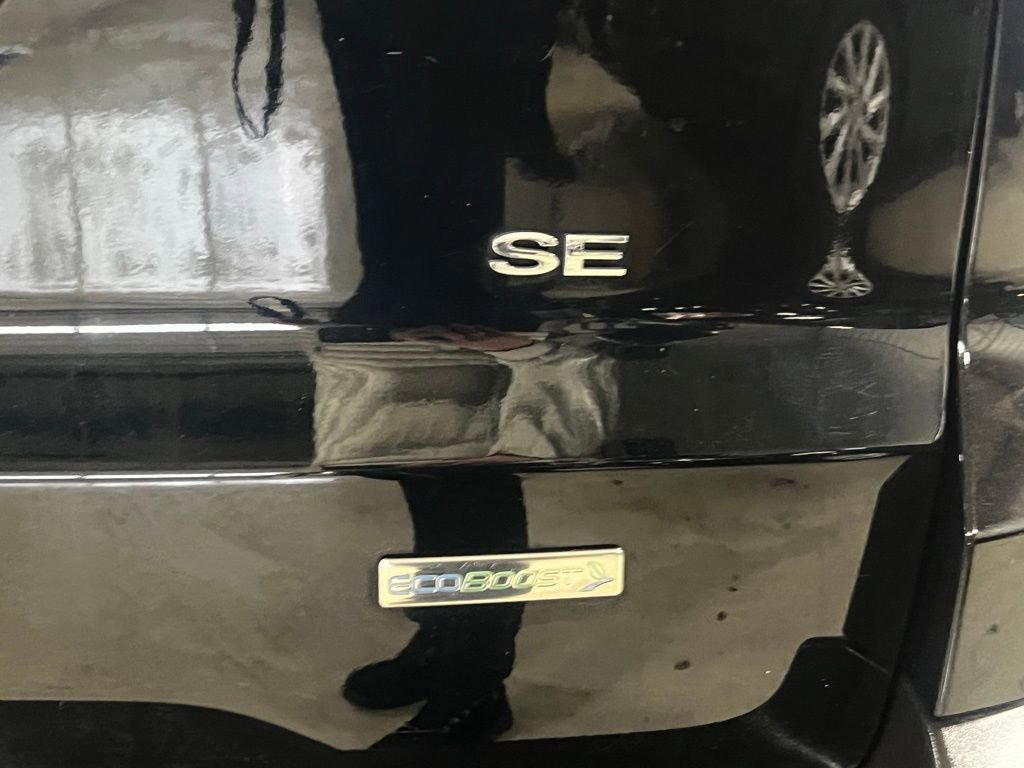 Certified 2018 Ford EcoSport SE image 12