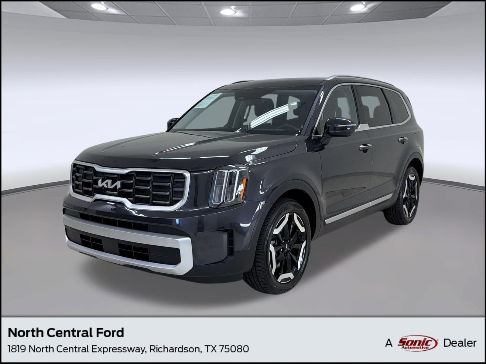 Used 2025 Kia Telluride S FWD image 1