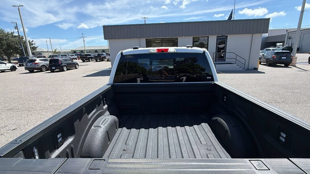 Certified 2025 Ford F150 Platinum w/ FX4 Off-Road Package AWD/4WD image 12