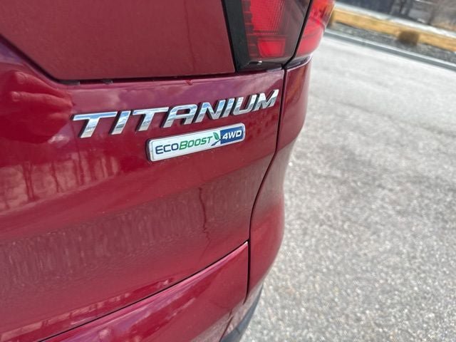 Certified 2019 Ford Escape Titanium w/ U9j03 - Titanium Tow Package AWD/4WD image 9