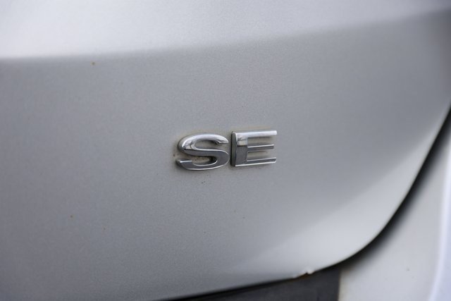 Certified 2018 Ford Focus SE image 9