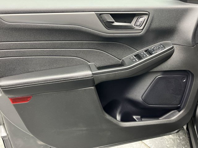 Certified 2024 Ford Escape Active AWD/4WD image 8