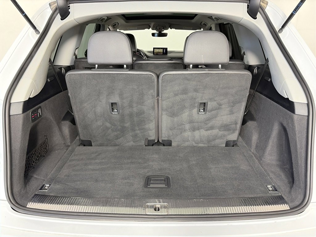 Used 2018 Audi Q7 3.0T Prestige image 27