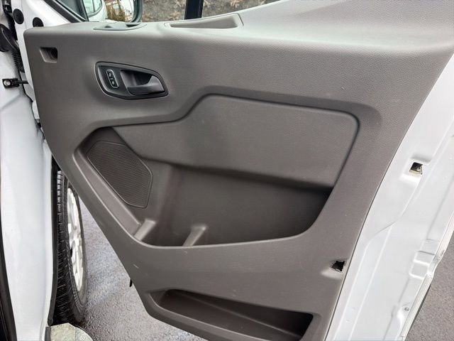Certified 2024 Ford Transit 250 Low Roof w/ Exterior Upgrade Package RWD image 38