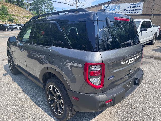 Certified 2025 Ford Bronco Sport Outer Banks AWD/4WD image 4