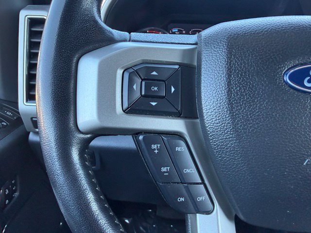 Certified 2022 Ford F350 4x4 Crew Cab DRW Super Duty image 19