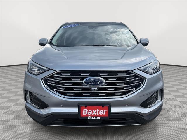 Certified 2024 Ford Edge Titanium w/ Equipment Group 301A AWD/4WD image 2