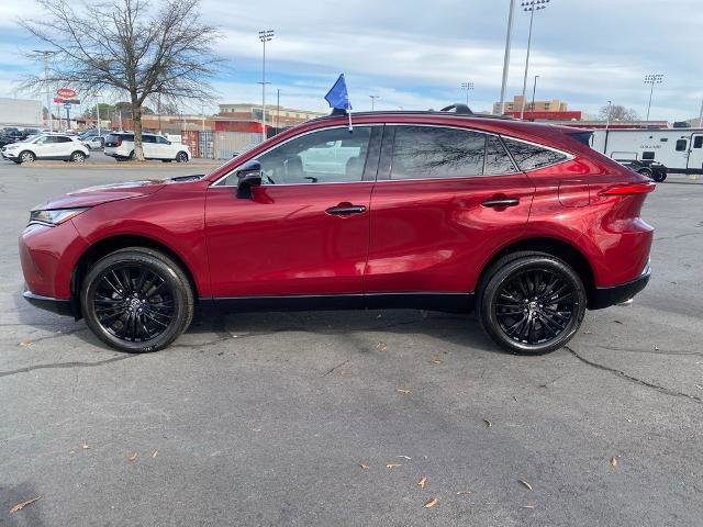 Used 2023 Toyota Venza Nightshade video 2