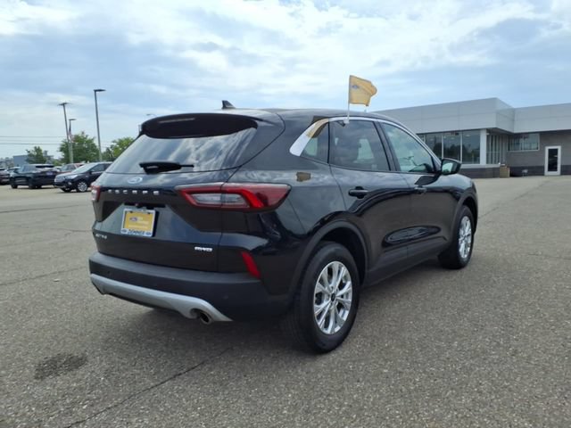 Certified 2024 Ford Escape Active w/ Tech Pack #1 AWD/4WD image 7
