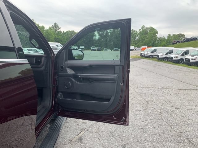 Certified 2023 Ford Expedition Limited AWD/4WD image 16