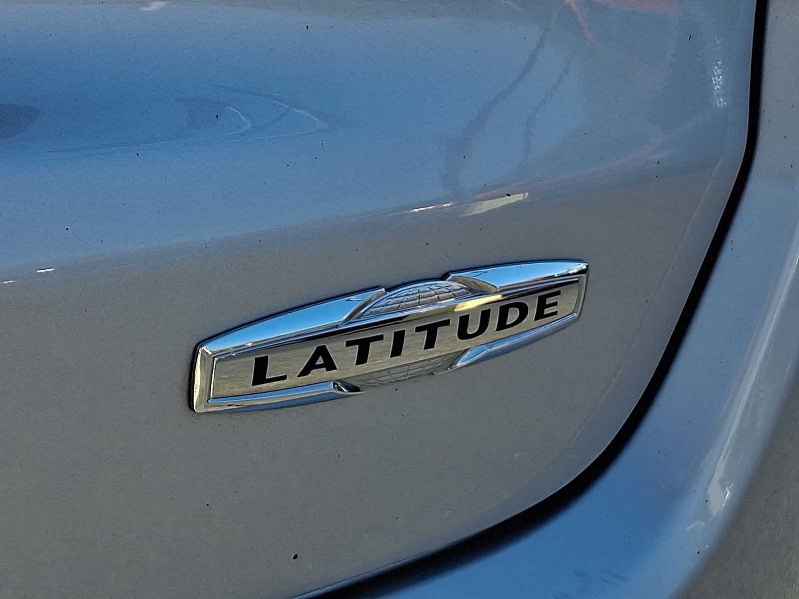 Used 2024 Jeep Compass Latitude AWD/4WD image 28