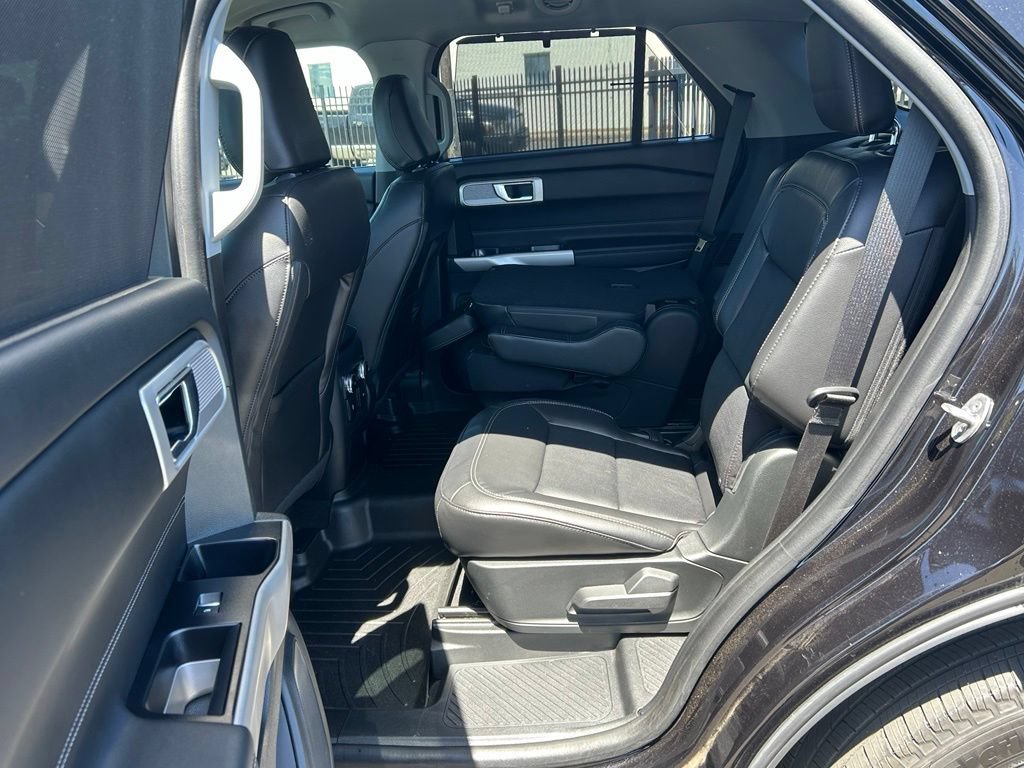 Certified 2023 Ford Explorer Limited AWD/4WD image 39