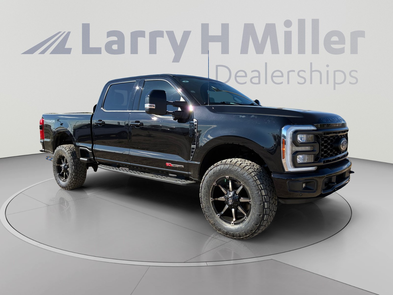 Certified 2024 Ford F250 Lariat w/ Lariat Ultimate Package AWD/4WD image 7