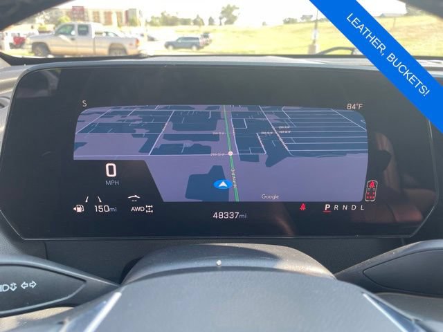 Used 2025 Chevrolet Traverse LT AWD/4WD image 12