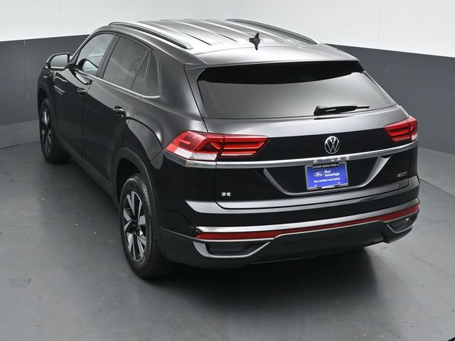 Used 2022 Volkswagen Atlas Cross Sport SE AWD/4WD image 48