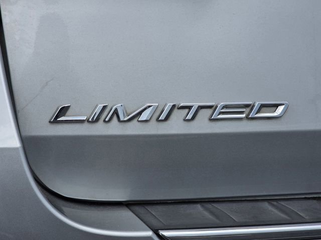 Certified 2020 Ford Explorer Limited RWD image 33