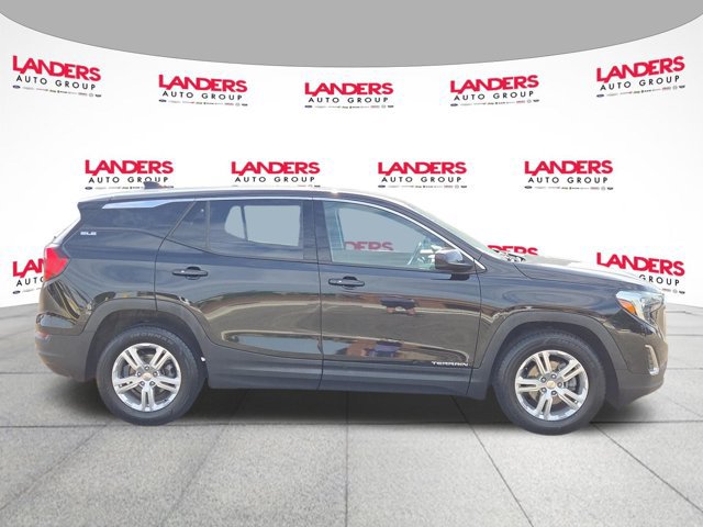 Used 2020 GMC Terrain SLE FWD image 2
