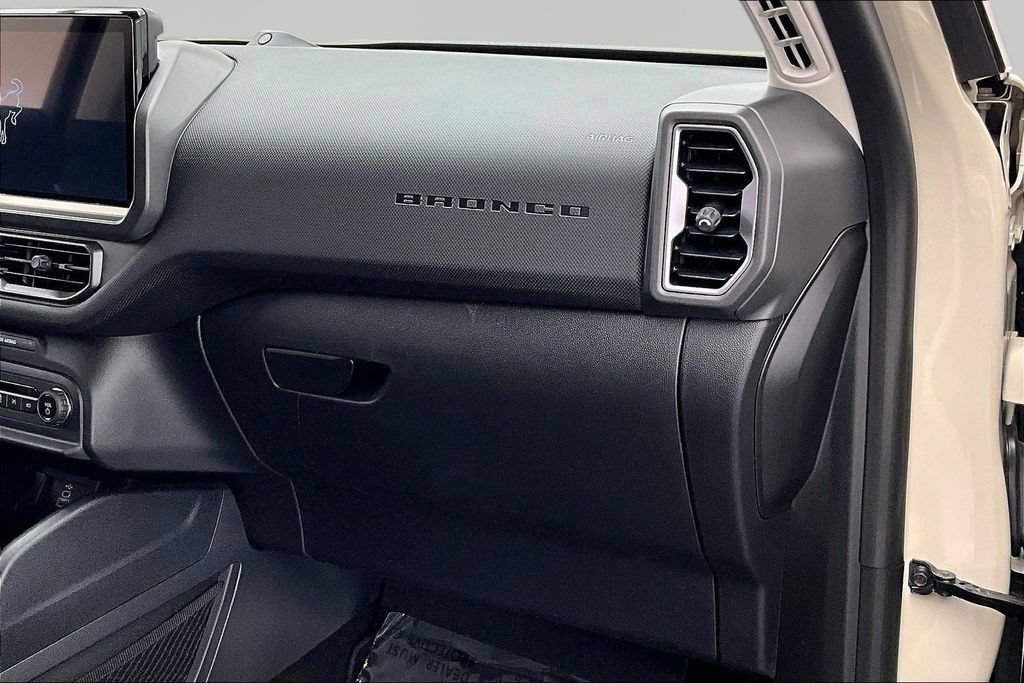 Certified 2025 Ford Bronco Sport Outer Banks w/ Outer Banks Tech Package+ AWD/4WD image 17