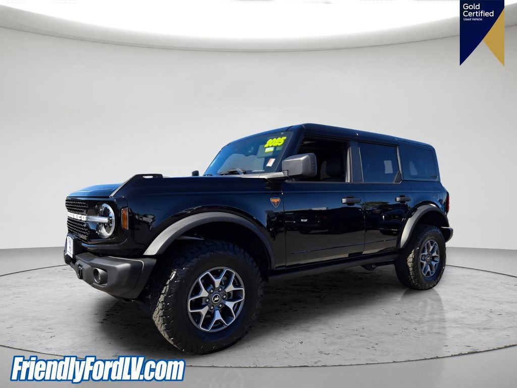 Certified 2025 Ford Bronco Badlands AWD/4WD image 3