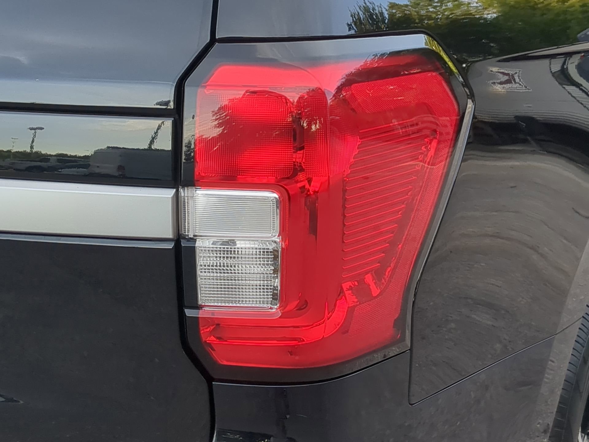 Certified 2024 Ford Expedition XLT RWD image 45