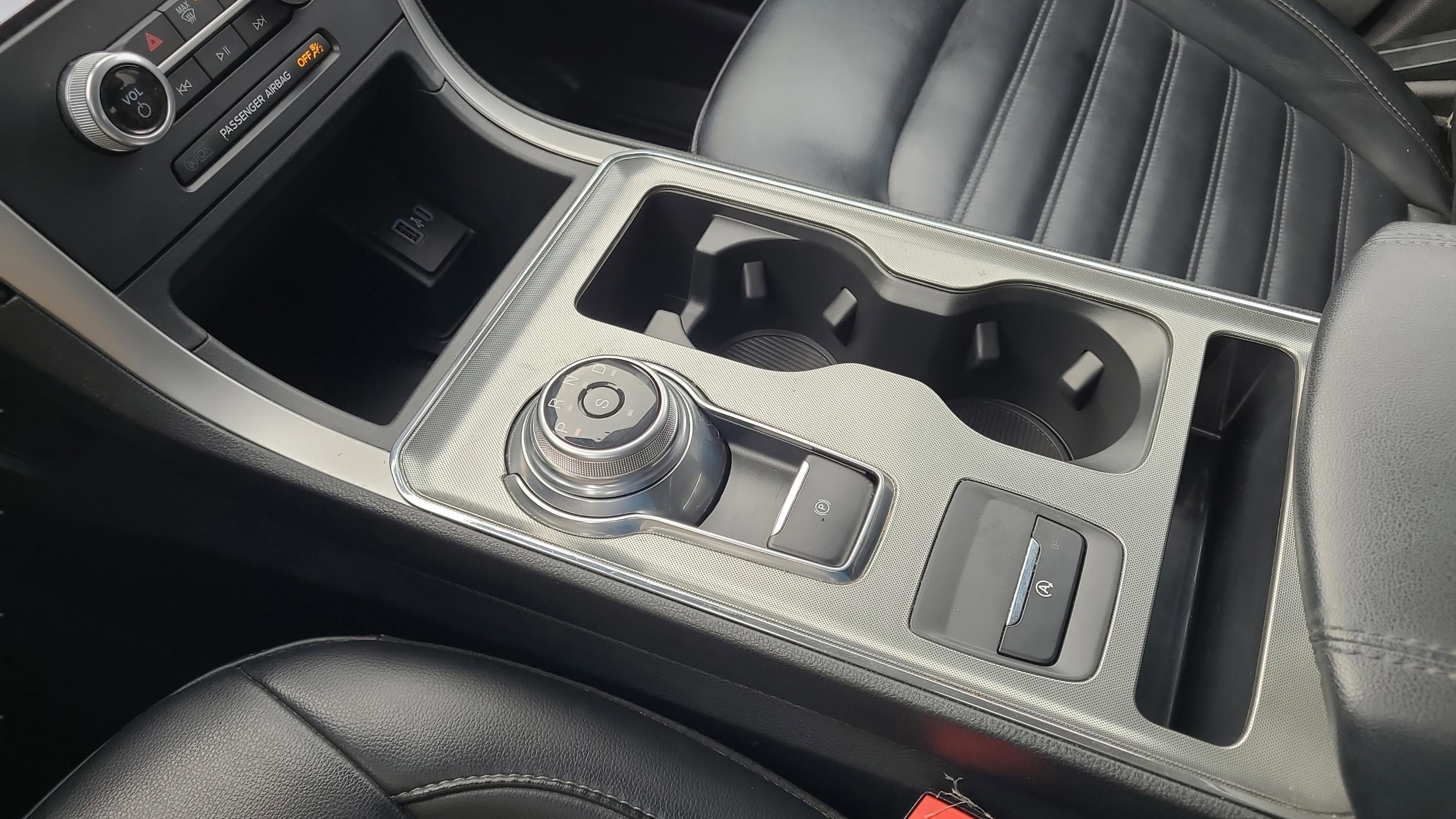 Certified 2022 Ford Edge SEL w/ Convenience Package image 20