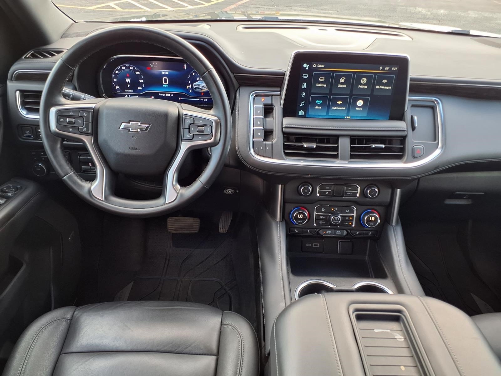 Used 2024 Chevrolet Tahoe Z71 w/ Luxury Package AWD/4WD image 13