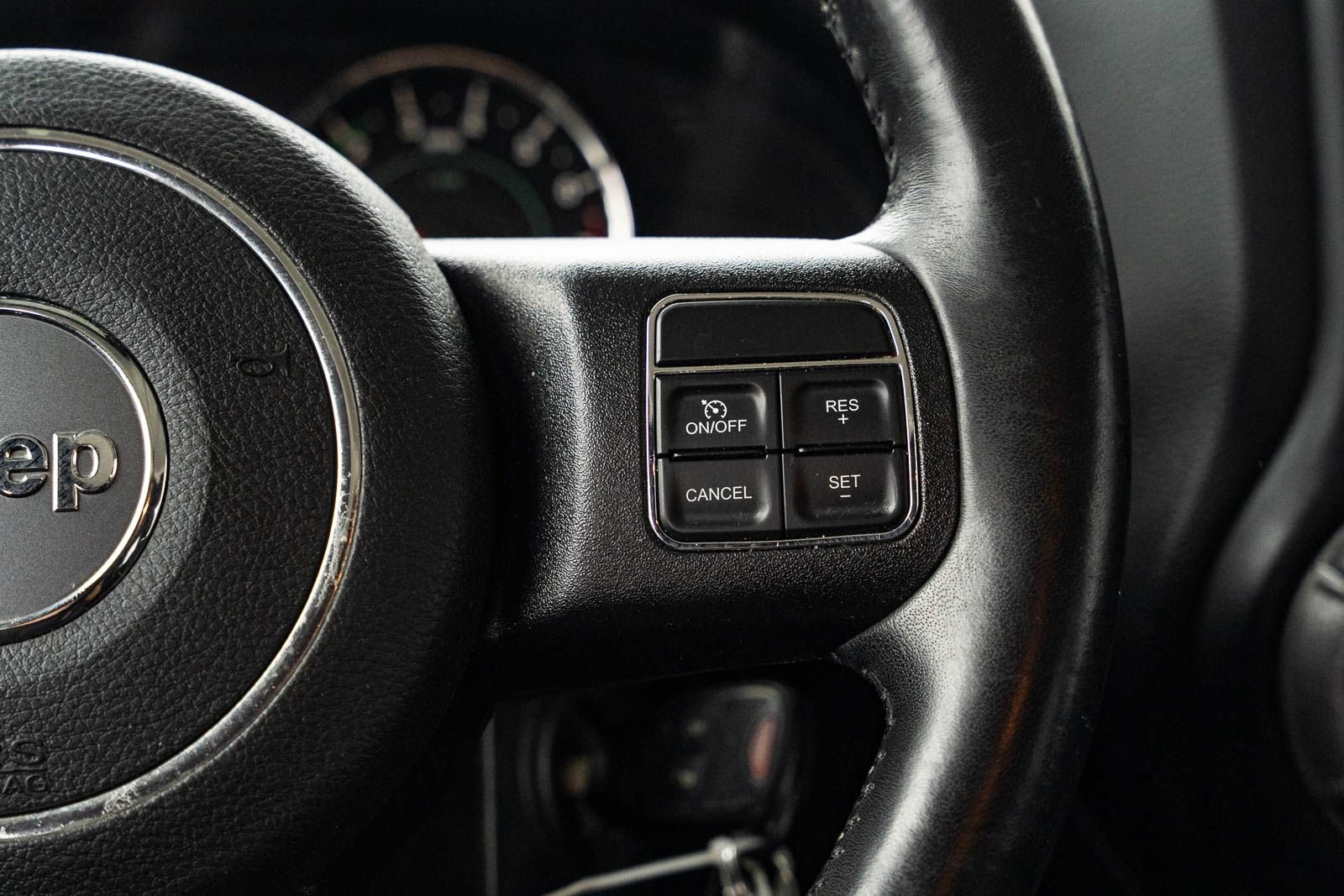 Used 2018 Jeep Wrangler Unlimited Sport S AWD/4WD image 25