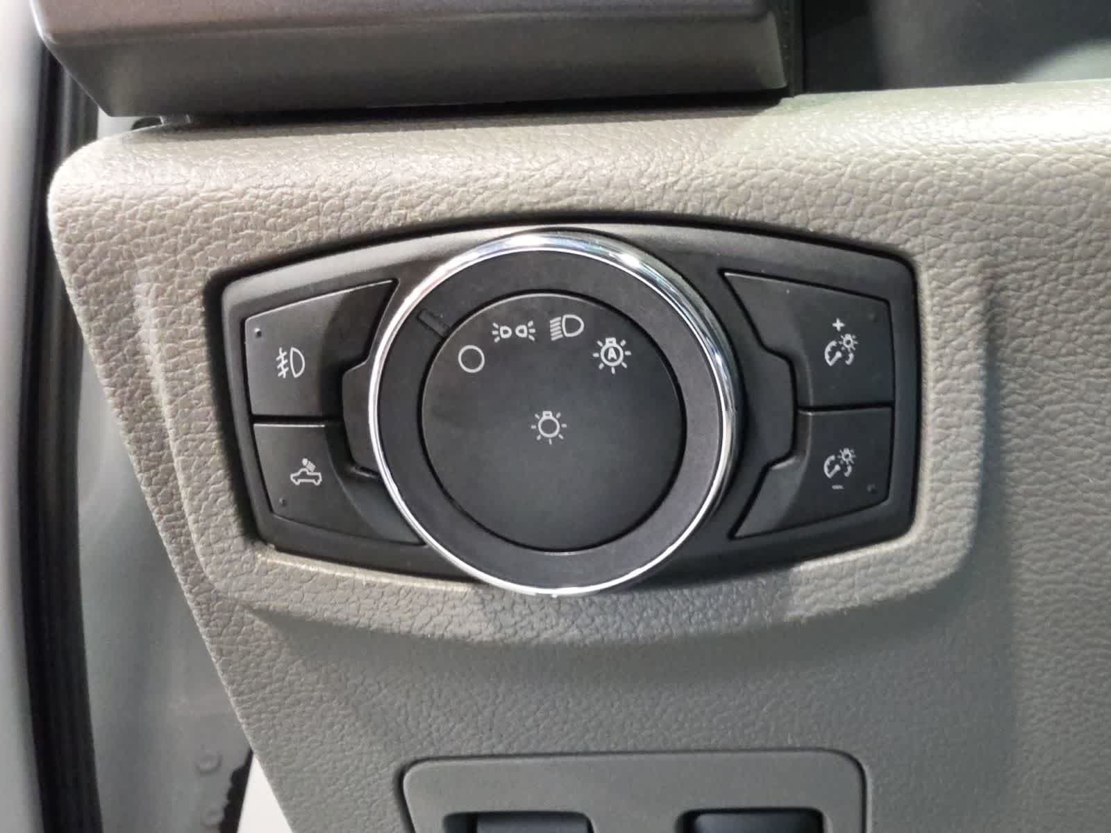 Certified 2019 Ford F150 XLT w/ Equipment Group 302A Luxury AWD/4WD image 21