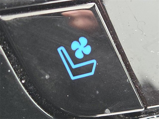 Certified 2022 Ford Explorer ST w/ Equipment Group 401A image 5