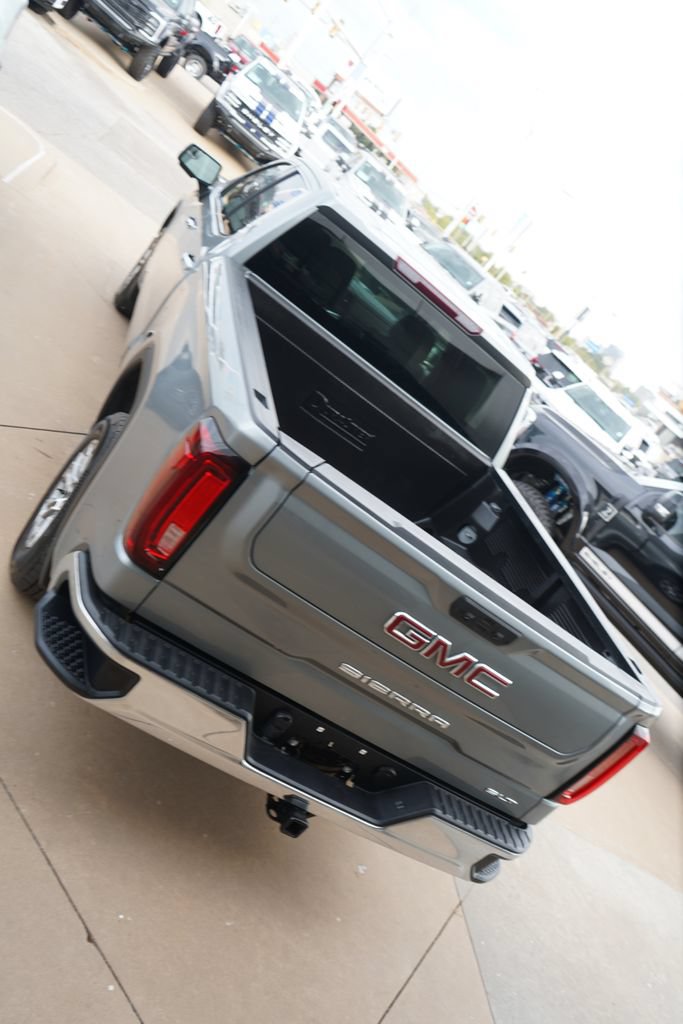 Used 2024 GMC Sierra 1500 SLT RWD image 13