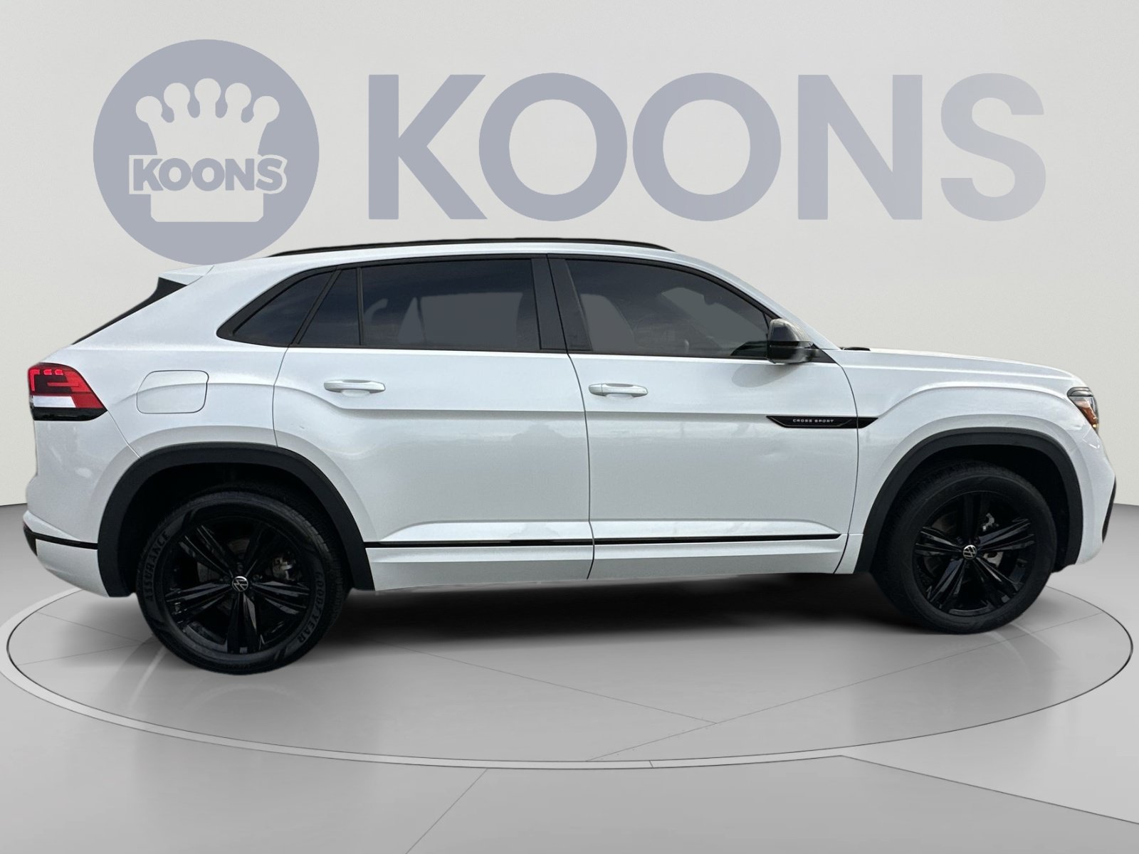 Used 2023 Volkswagen Atlas Cross Sport SEL R-Line AWD/4WD image 12