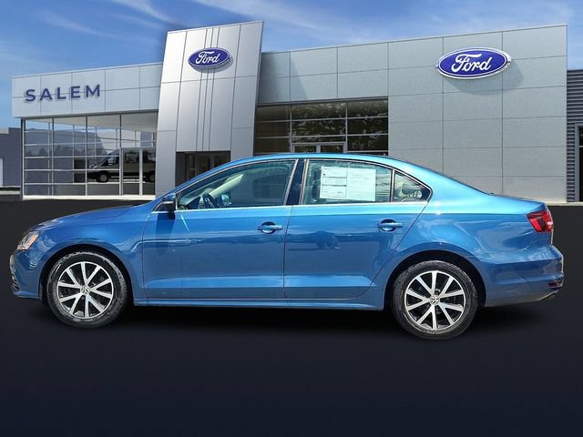 Used 2017 Volkswagen Jetta SE FWD image 5