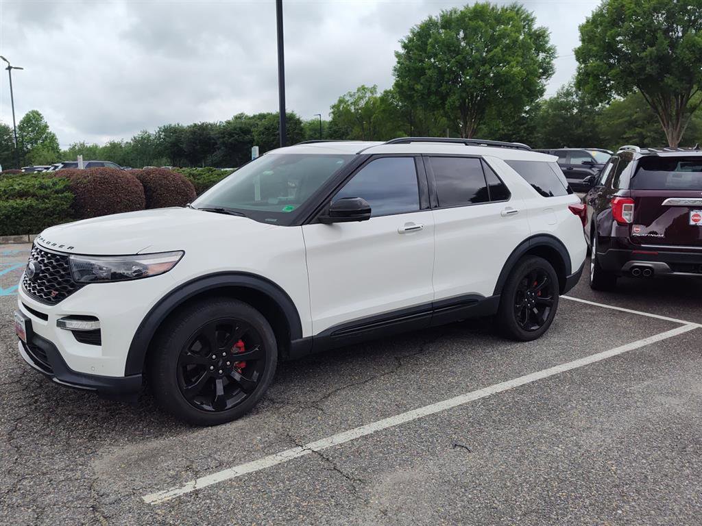 Certified 2022 Ford Explorer ST w/ Equipment Group 401A