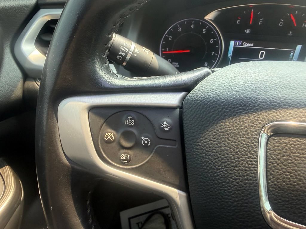 Used 2019 GMC Acadia SLT w/ LPO, Floor Liner Package AWD/4WD image 24
