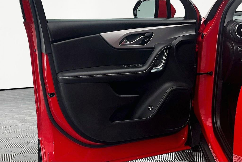 Used 2023 Chevrolet Blazer LT w/ Convenience Package image 24