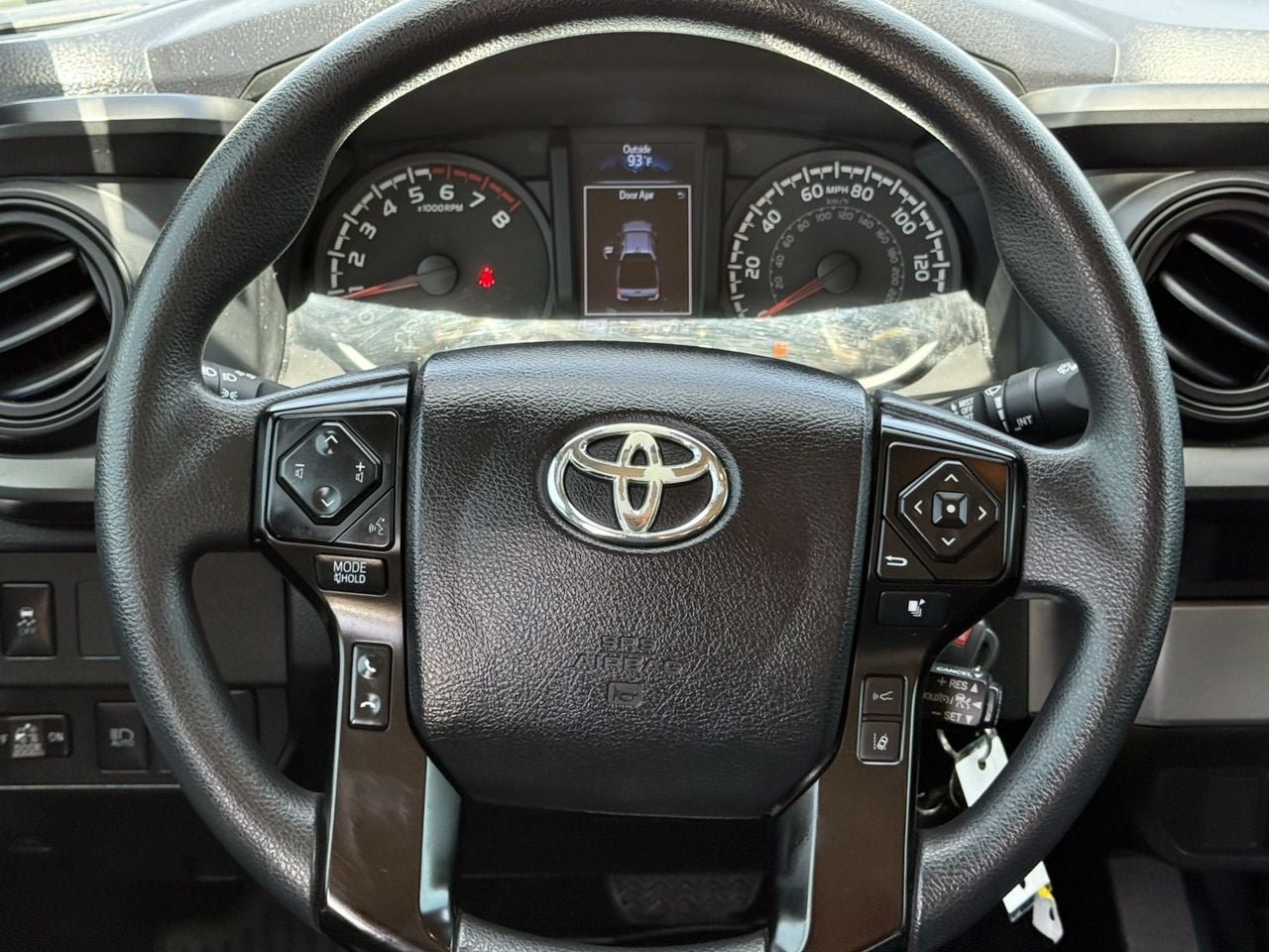 Used 2022 Toyota Tacoma SR w/ SR Convenience Package RWD image 11