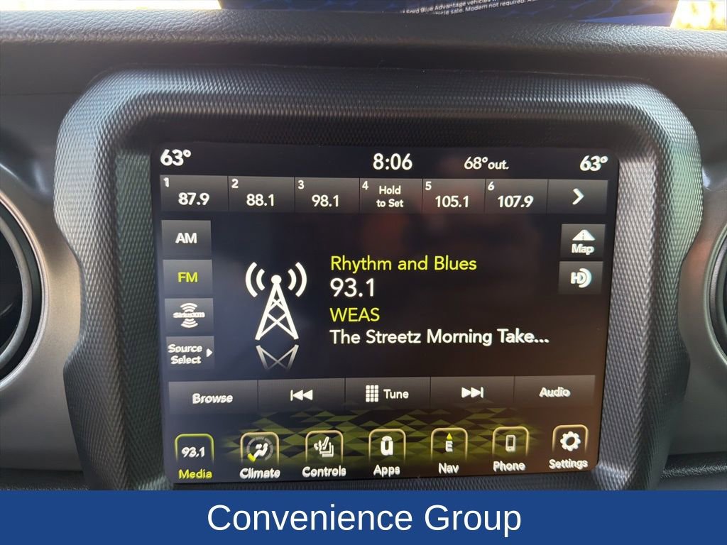 Used 2023 Jeep Gladiator Sport image 21