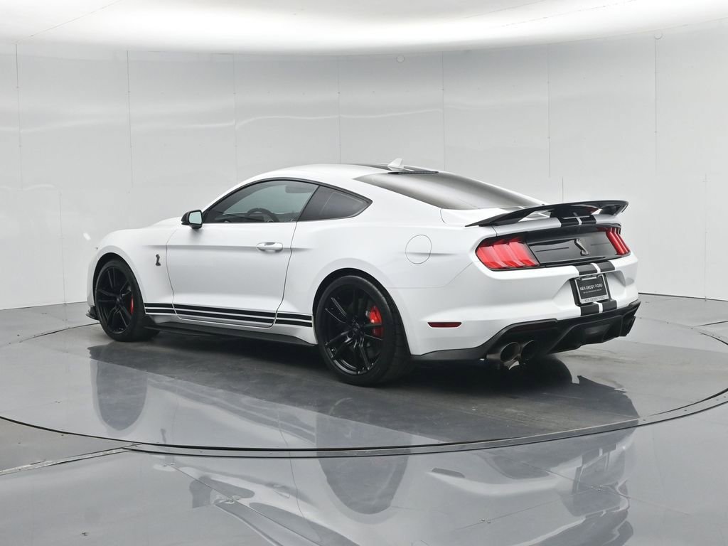 Certified 2022 Ford Mustang Shelby GT500 w/ Technology Package RWD image 7
