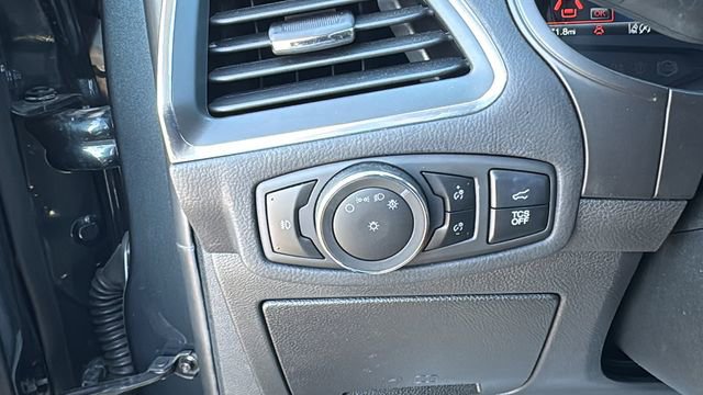 Certified 2024 Ford Edge Titanium AWD/4WD image 15