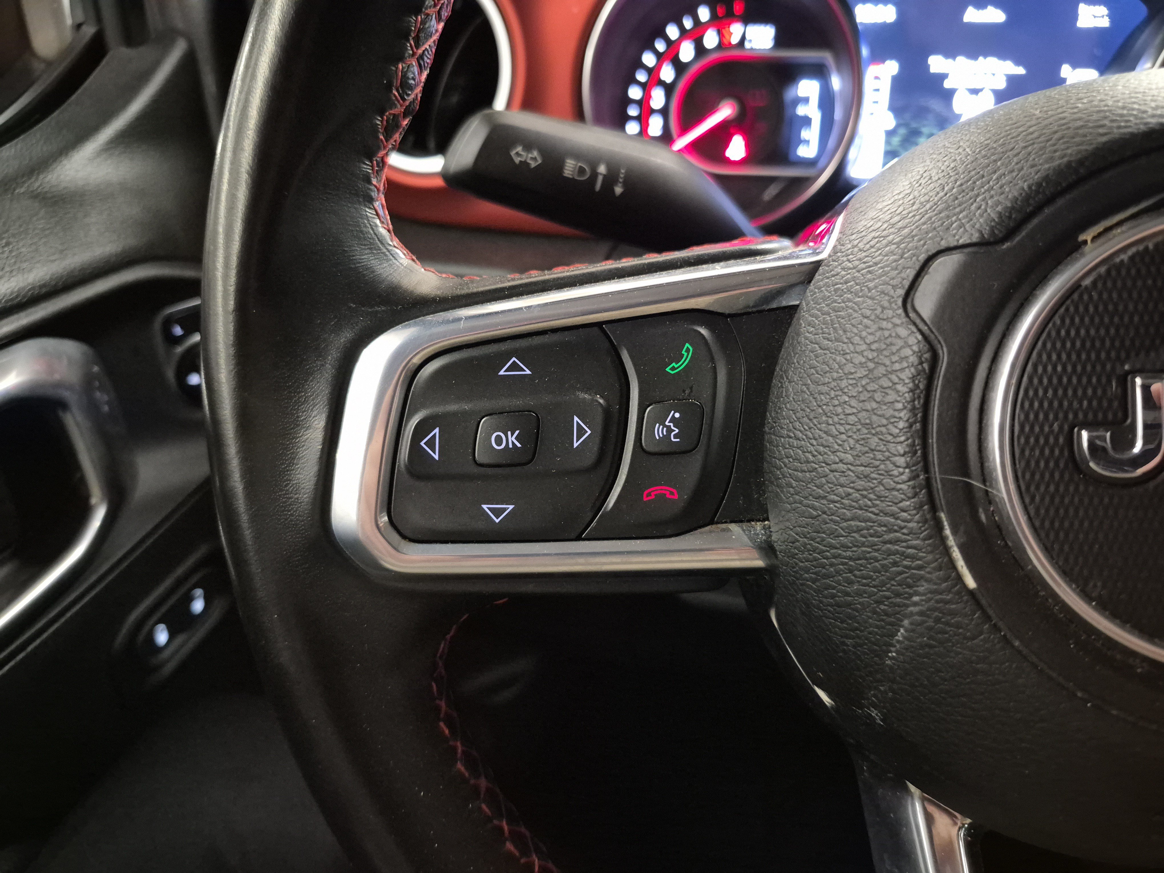 Used 2021 Jeep Wrangler Unlimited Rubicon AWD/4WD image 25