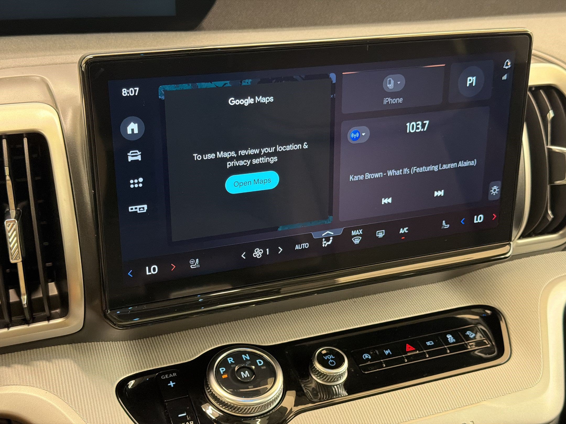 Certified 2025 Ford Expedition Active AWD/4WD image 19