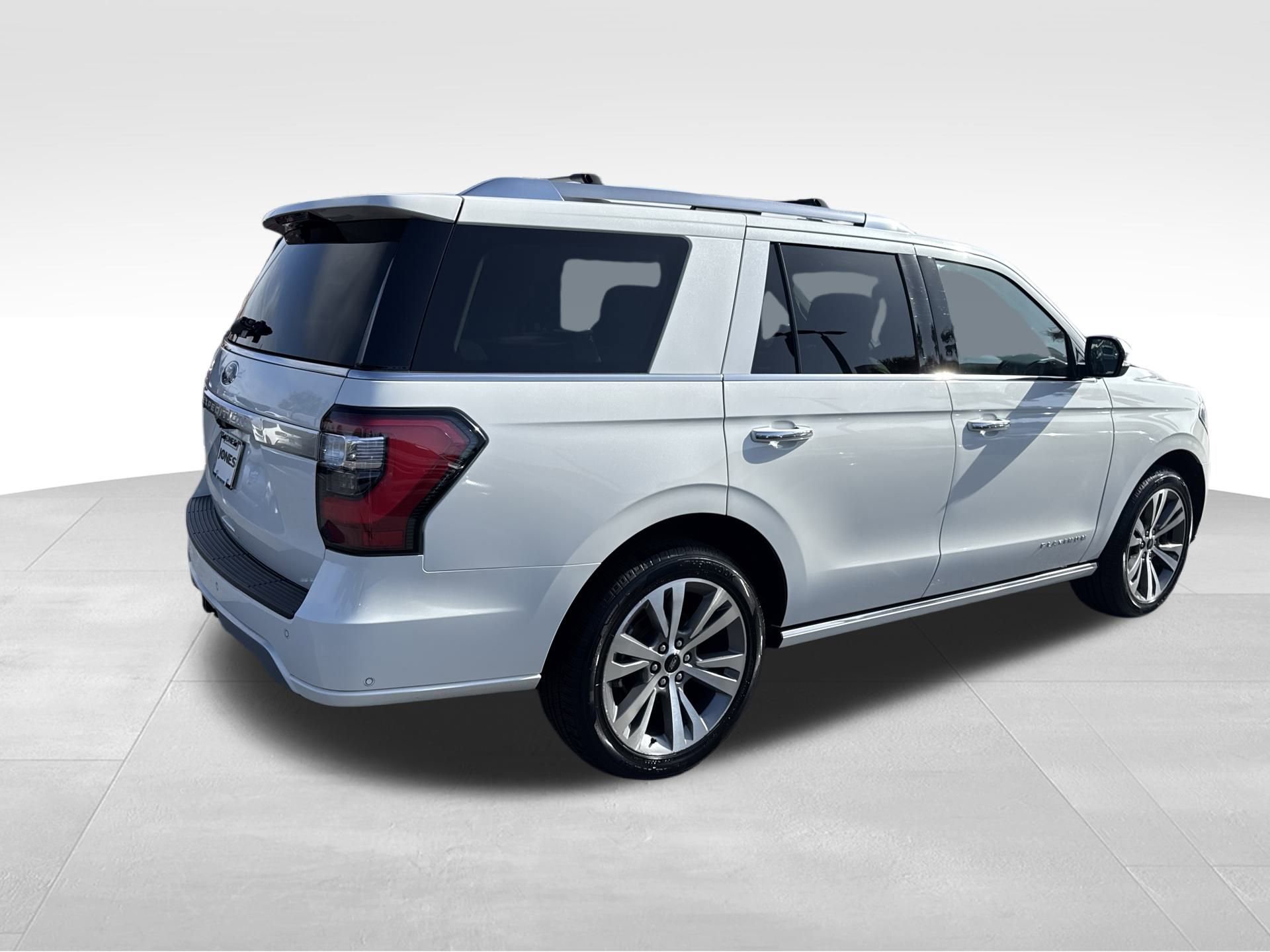 Certified 2020 Ford Expedition Platinum image 8