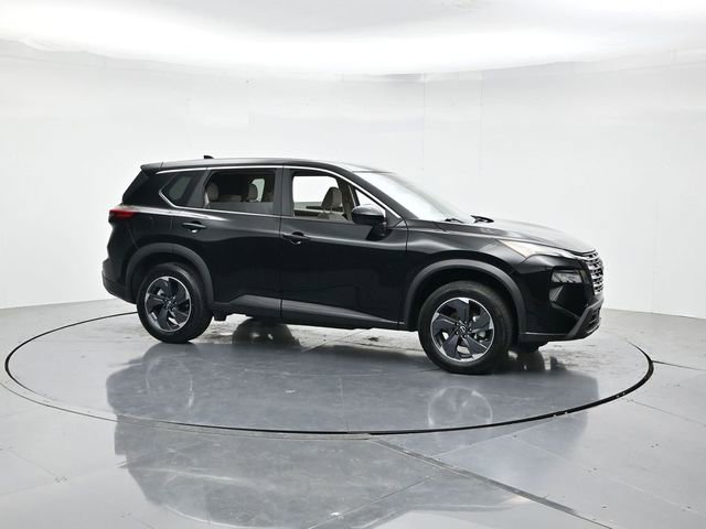 Used 2025 Nissan Rogue SV FWD video 3