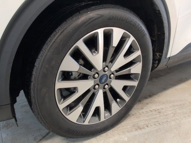 Certified 2020 Ford Escape Titanium image 11