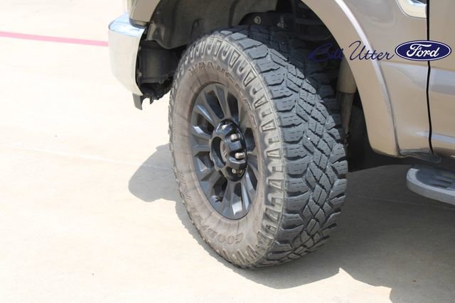 Certified 2020 Ford F250 XLT w/ Tremor Off-Road Package AWD/4WD image 9
