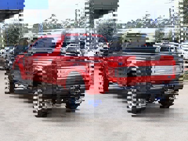 Certified 2020 Ford F450 Platinum w/ FX4 Off-Road Package image 3