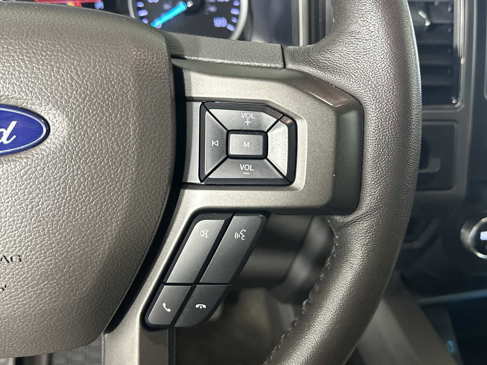 Certified 2020 Ford Expedition XLT image 28