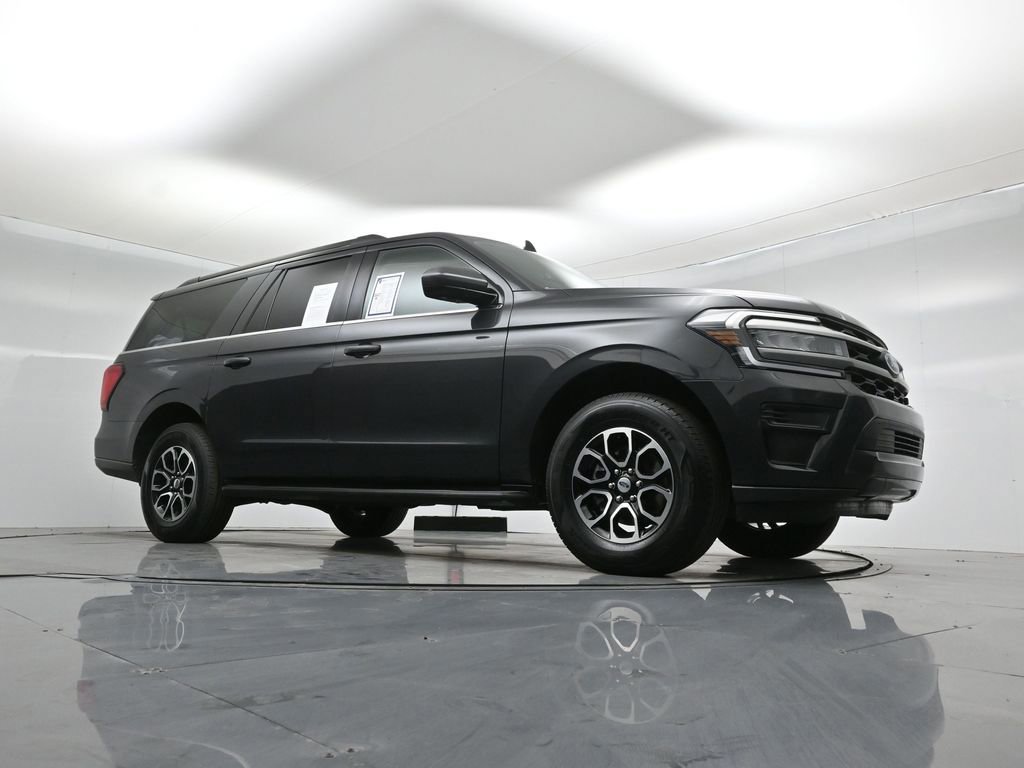 Certified 2024 Ford Expedition Max XLT image 2